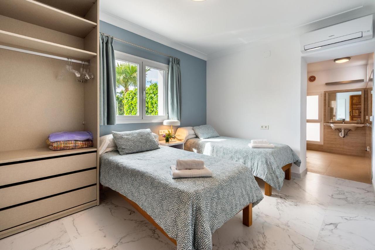Villa Can Joan I - Fantastic Sunset Views And Family Friendly - Sant Antoni de Portmany Exterior foto