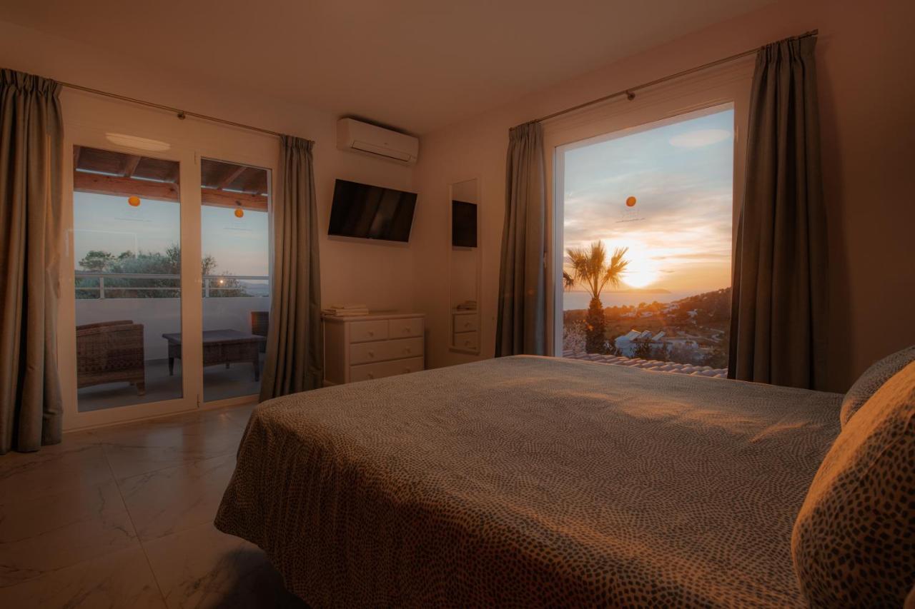 Villa Can Joan I - Fantastic Sunset Views And Family Friendly - Sant Antoni de Portmany Exterior foto