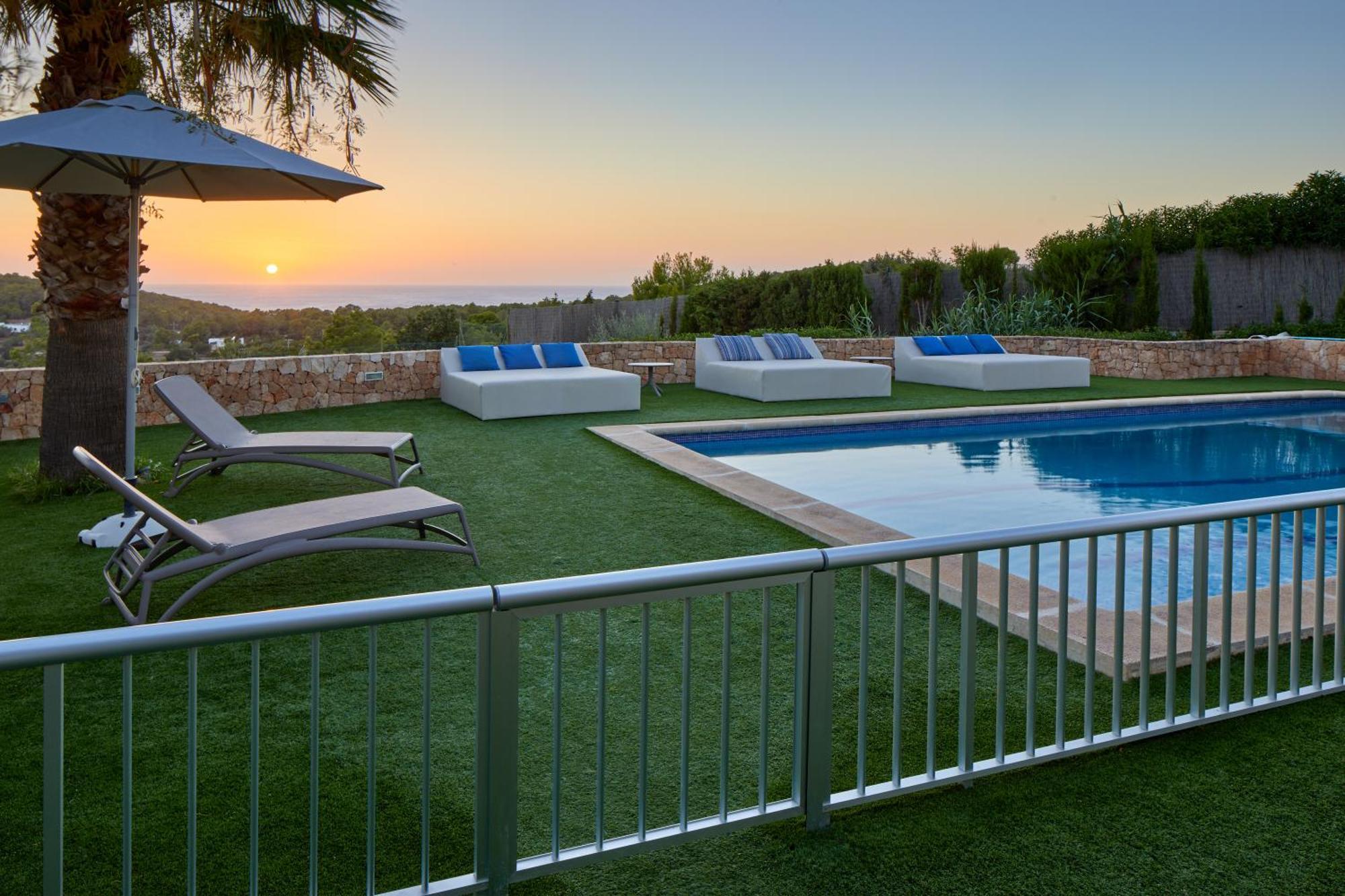 Villa Can Joan I - Fantastic Sunset Views And Family Friendly - Sant Antoni de Portmany Exterior foto